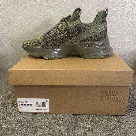 steve madden maxima sneakers - Picture 5 of 6